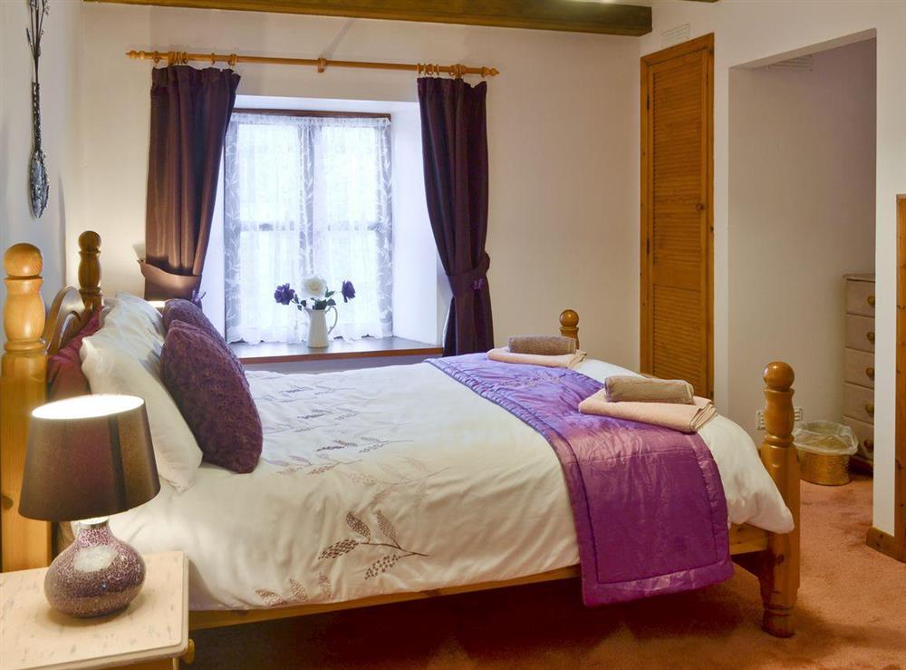 Charming double bedroom at Honeysuckle Cottage in Nr. Newquay, Cornwall