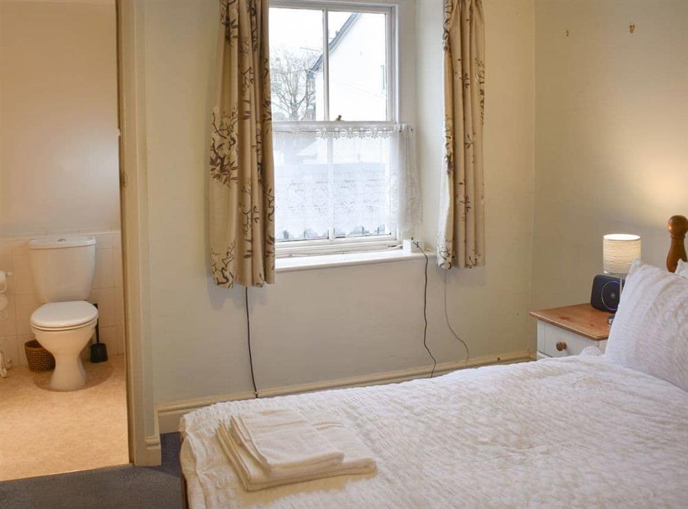 Double bedroom (photo 4) at Honistor House in Keswick, Devon