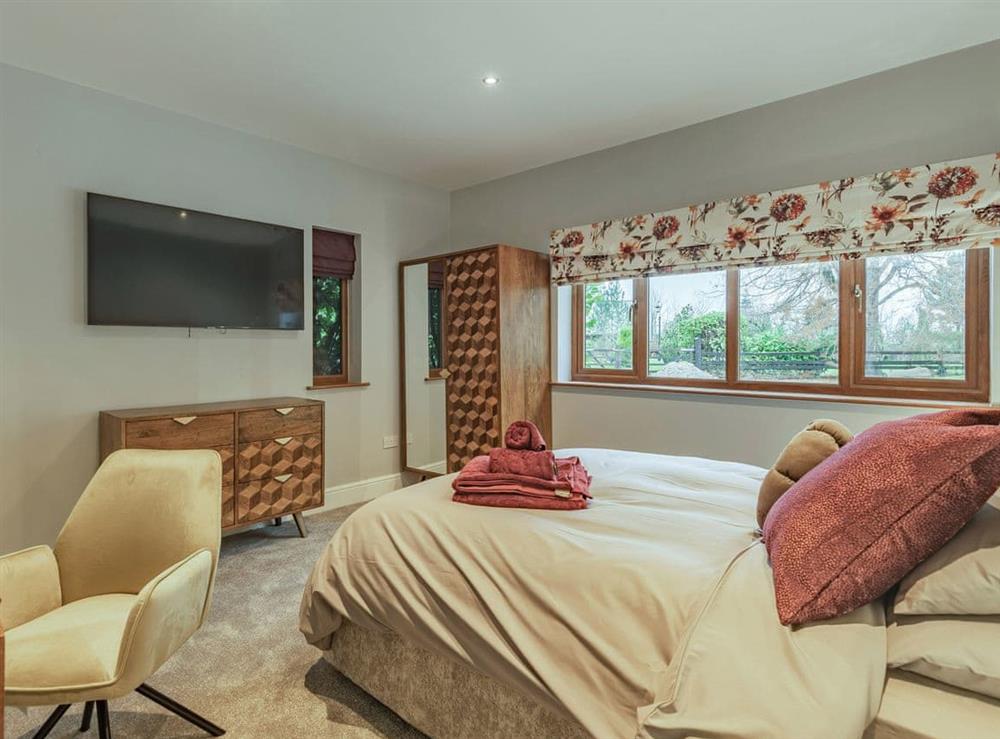 Double bedroom (photo 2) at Hoole Summer House in Elswick, near Preston, Lancashire