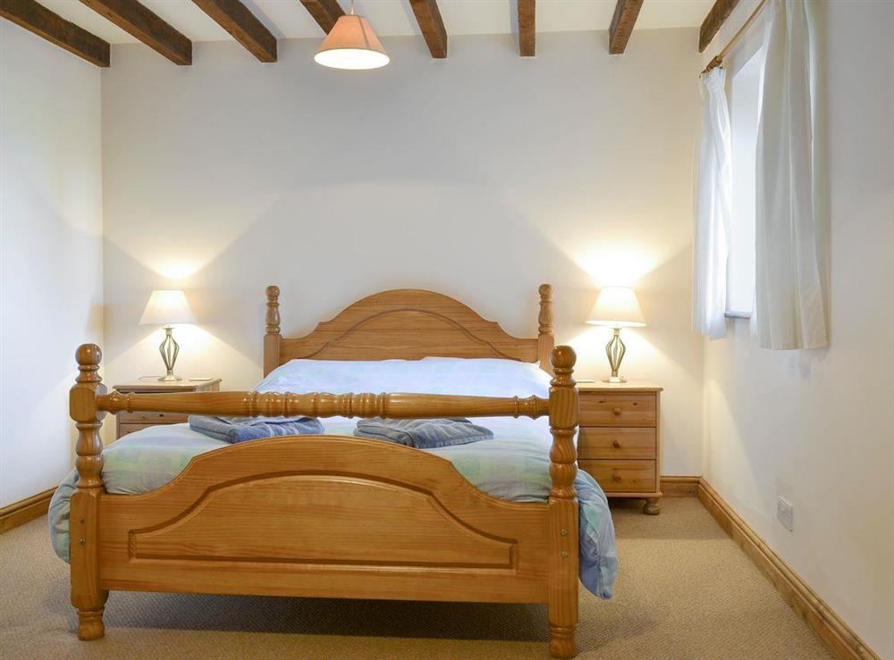 Relaxing double bedroom at Hopbine in Bromyard, near Malvern Hills, Herefordshire