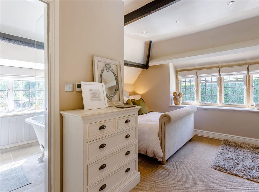 Double bedroom at Hope Cottage in Longborough, near Moreton-In-Marsh, Gloucestershire