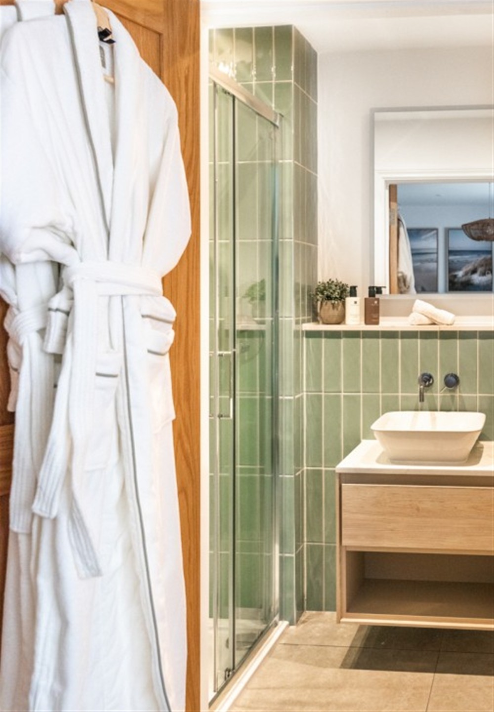 Bathroom (photo 2) at Hope Retreat in Thurlestone