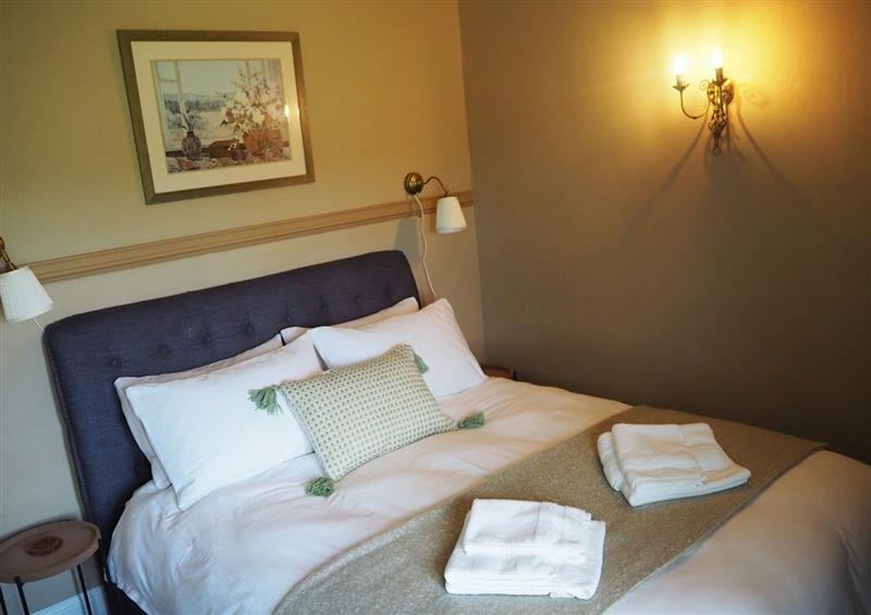 This is a bedroom (photo 5) at Hope View House, Castleton