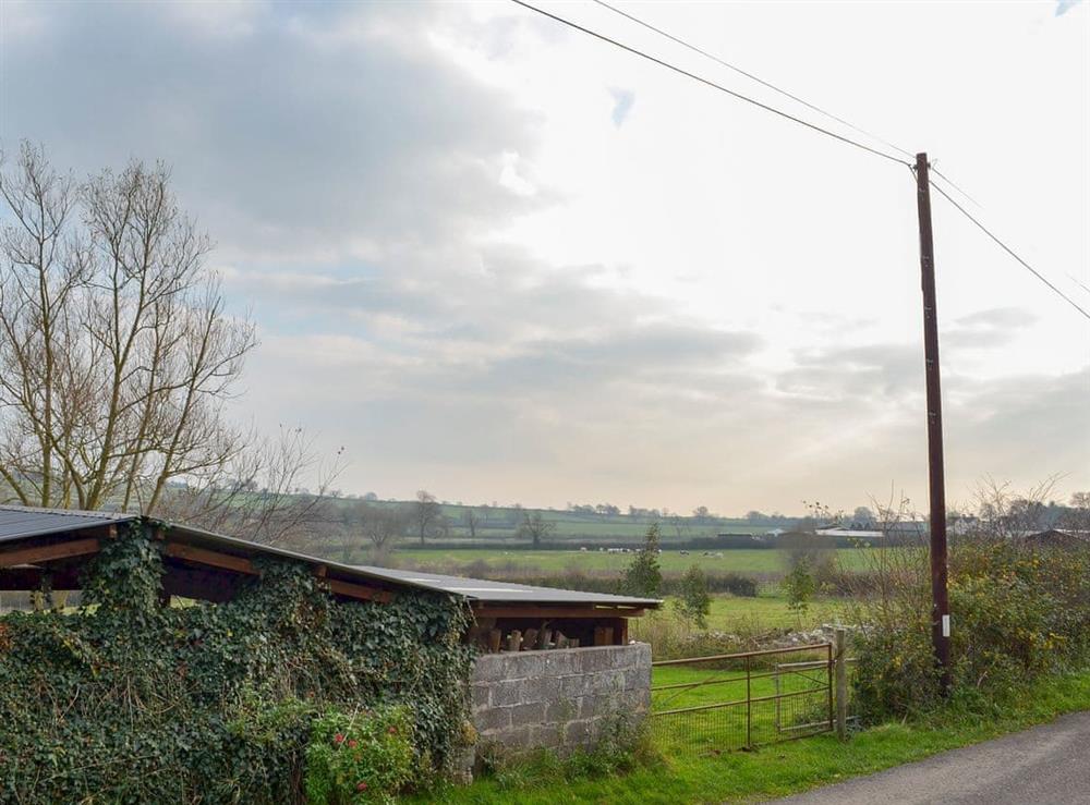 Tranquil rural surroundings at Hopedene Cottage in Weare, near Axbridge, Somerset