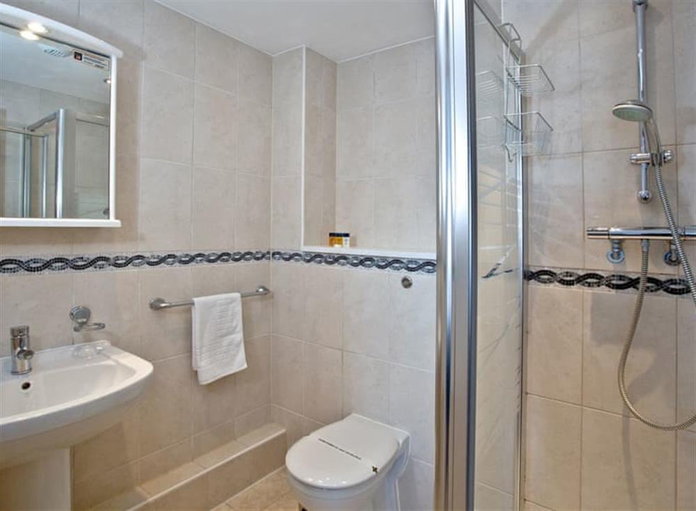 En-suite at Horizons View Penthouse in , Newquay