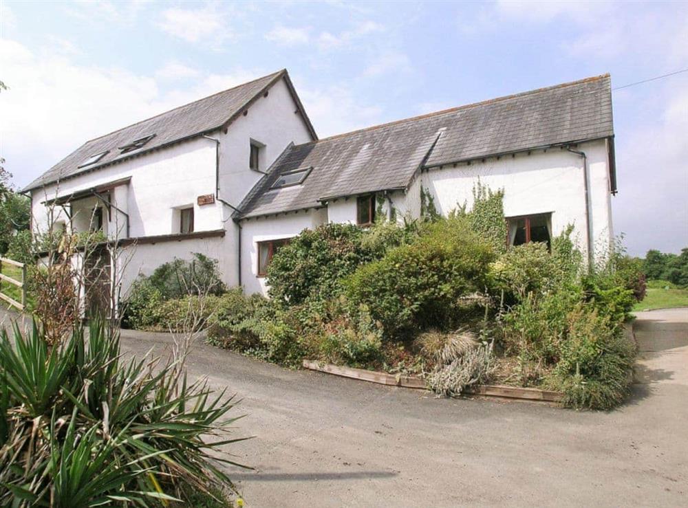 Exterior at Horselake Farm Cottages: Discovery in Cheriton Bishop, Devon