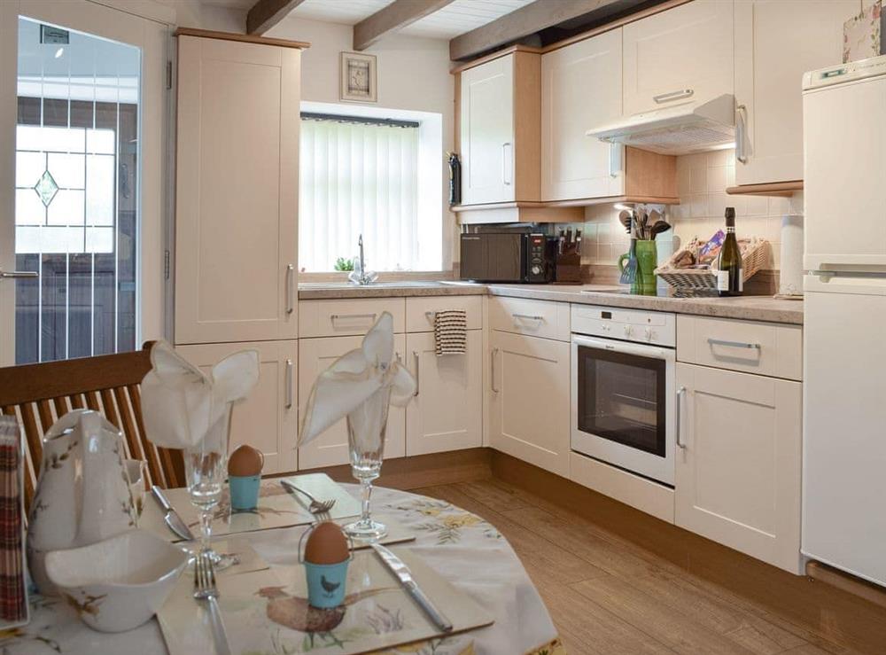 Fully appointed kitchen at Horseshoe Cottage in Freuchie, near Cupar, Fife