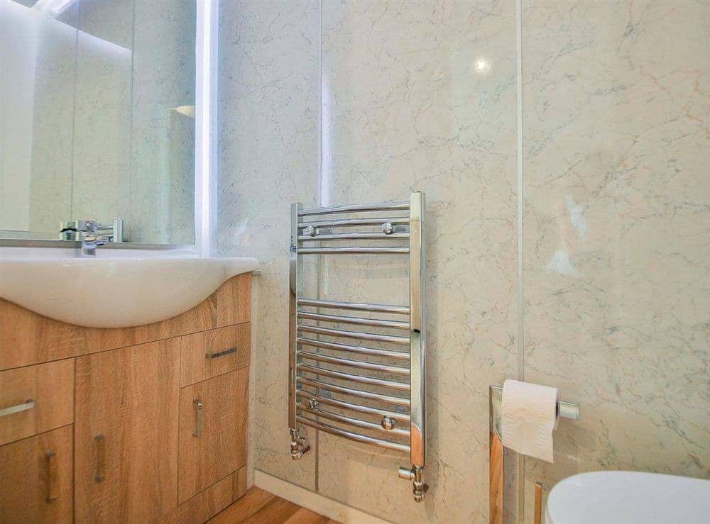 En-suite with heated towel rail at Horseshoe Cottage in Sawley, near Clitheroe, Lancashire