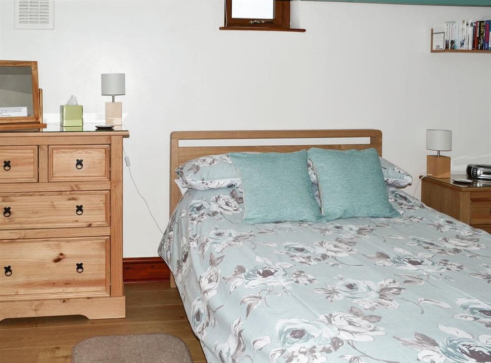 Comfortable double bedroom at Horseshoe in Louth, Lincolnshire
