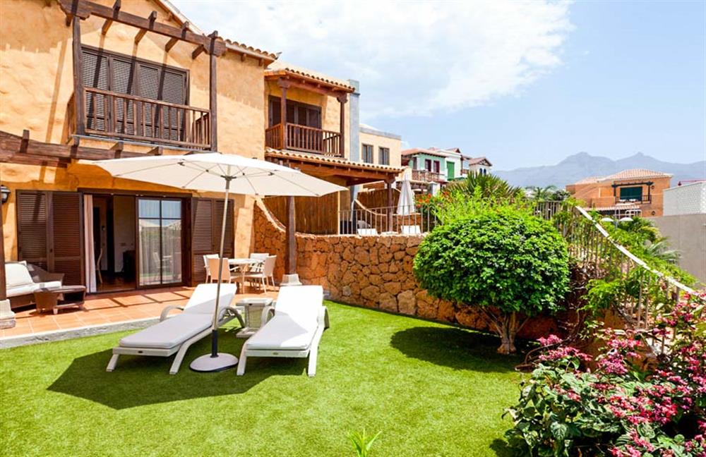 Hotel Suite Villa Maria (photo 3) at Hotel Suite Villa Maria in Costa Adeje, Tenerife