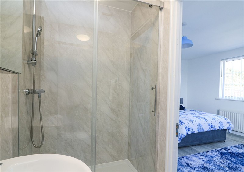 Bathroom at Hougoumont Cottage, Millbrook