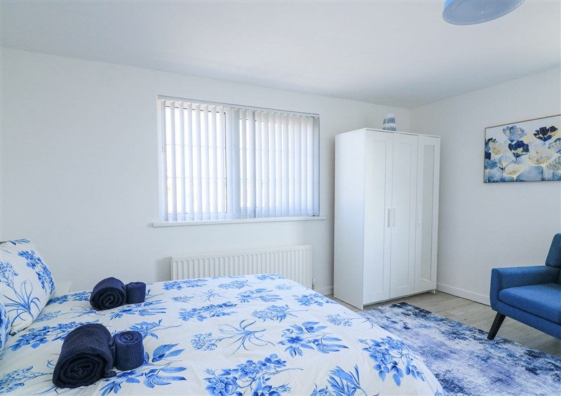 This is a bedroom (photo 2) at Hougoumont Cottage, Millbrook