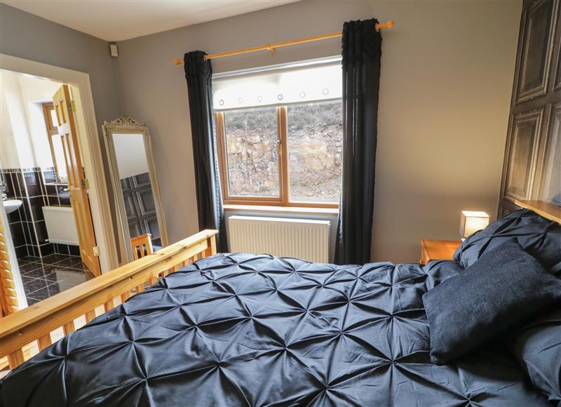 A bedroom in House on Ring Fort Hill (photo 2) at House on Ring Fort Hill, Fanad near Downings