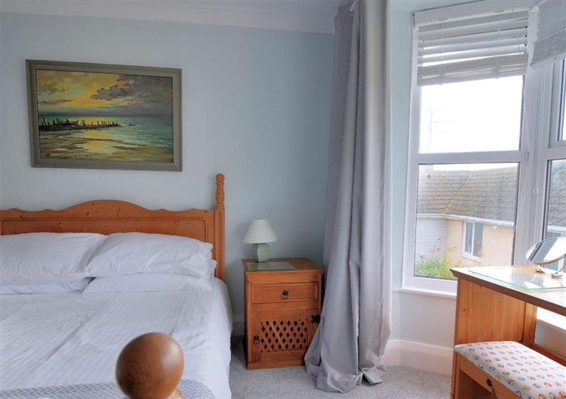 This is a bedroom at Hove To, Lyme Regis