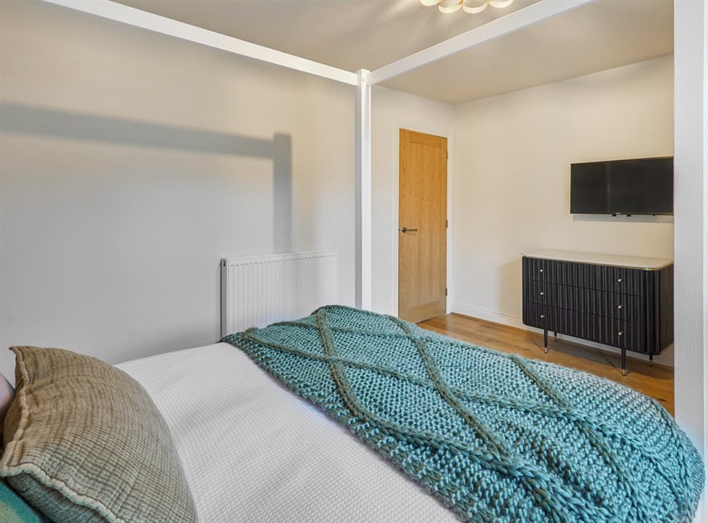 Four Poster bedroom (photo 3) at Hovera Cottage in Windermere, Cumbria