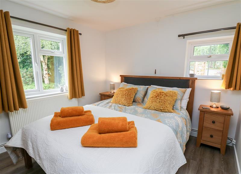 One of the 3 bedrooms (photo 2) at Howling Point, Rhayader