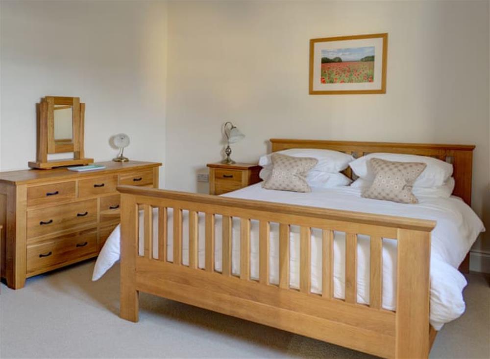 Double bedroom (photo 3) at Huckleberry Barn in Chipping Campden, England