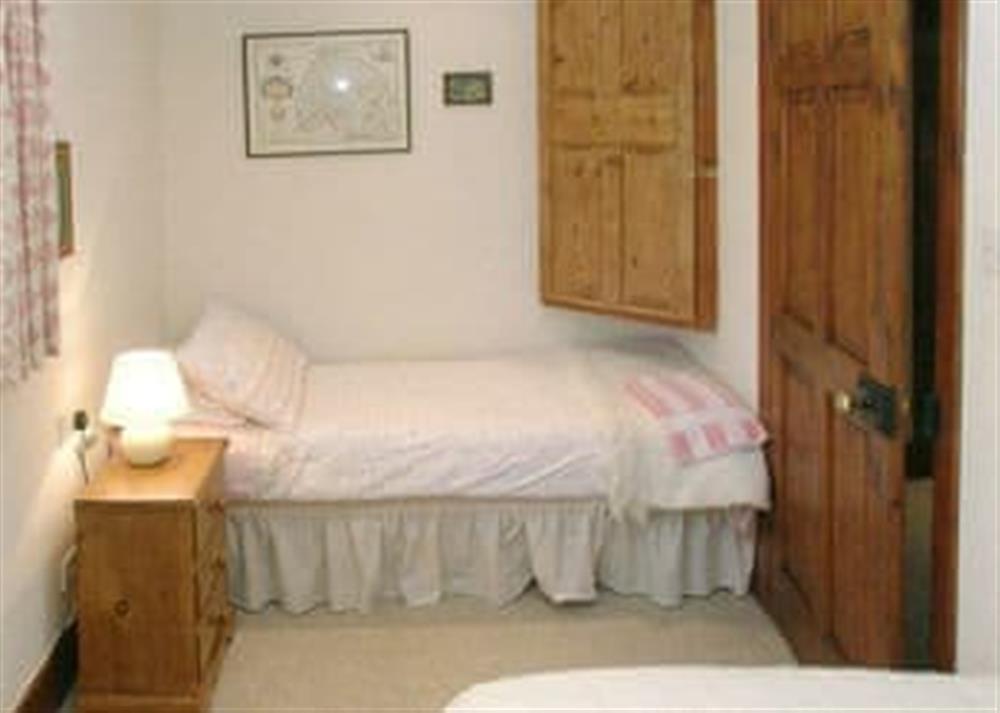 Twin bedroom at Hunt Cottage in Sharrington, near Holt, Norfolk