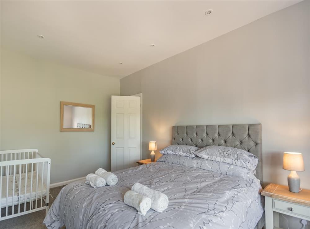 Double bedroom (photo 5) at Hwylfa Ddafydd in Llysfaen, near Colwyn Bay, Clwyd