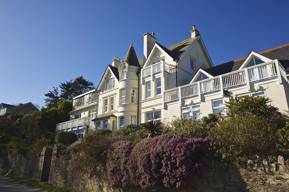 Grafton Towers at Hydeaway, 7 Grafton Towers in South Sands, Salcombe