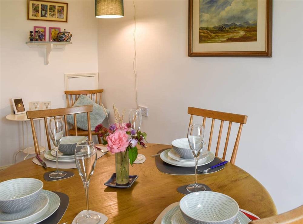 Dining room (photo 2) at Hyfrydle Cottage in Talysarn, Gwynedd