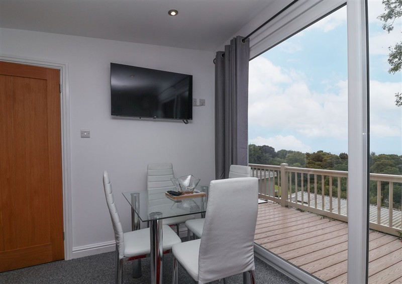 This is a bedroom at I C Lundy Too, Bideford Bay Holiday Park near Woolfardisworthy