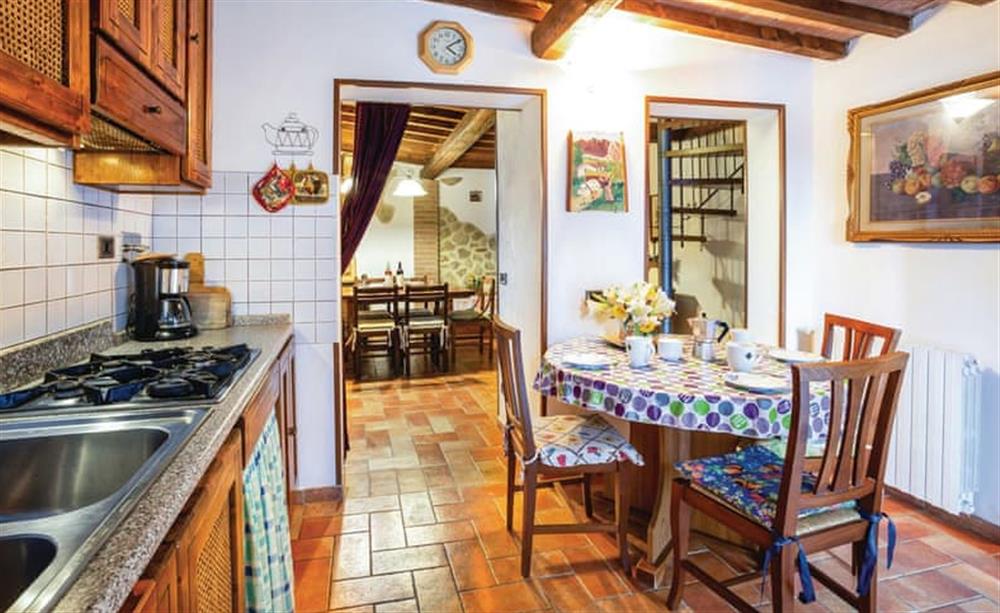 Kitchen (photo 2) at I Gigli in Volterra, Italy