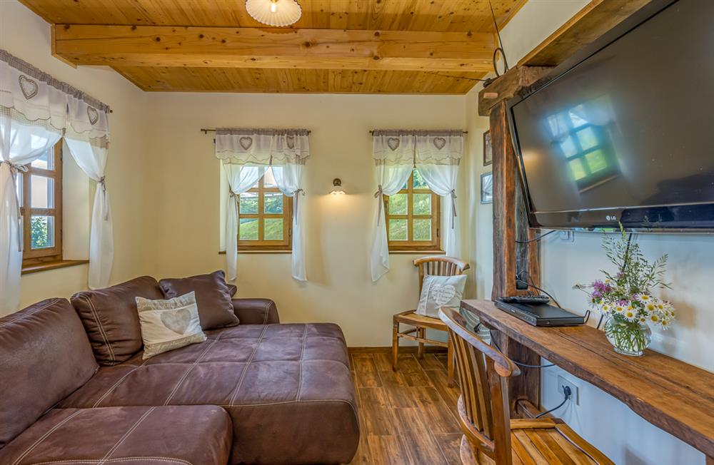 Idia Lodge