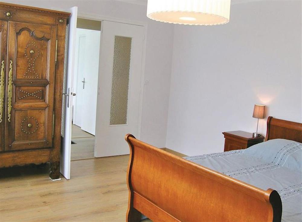 Bedroom (photo 5) at Ile-Tudy in , France
