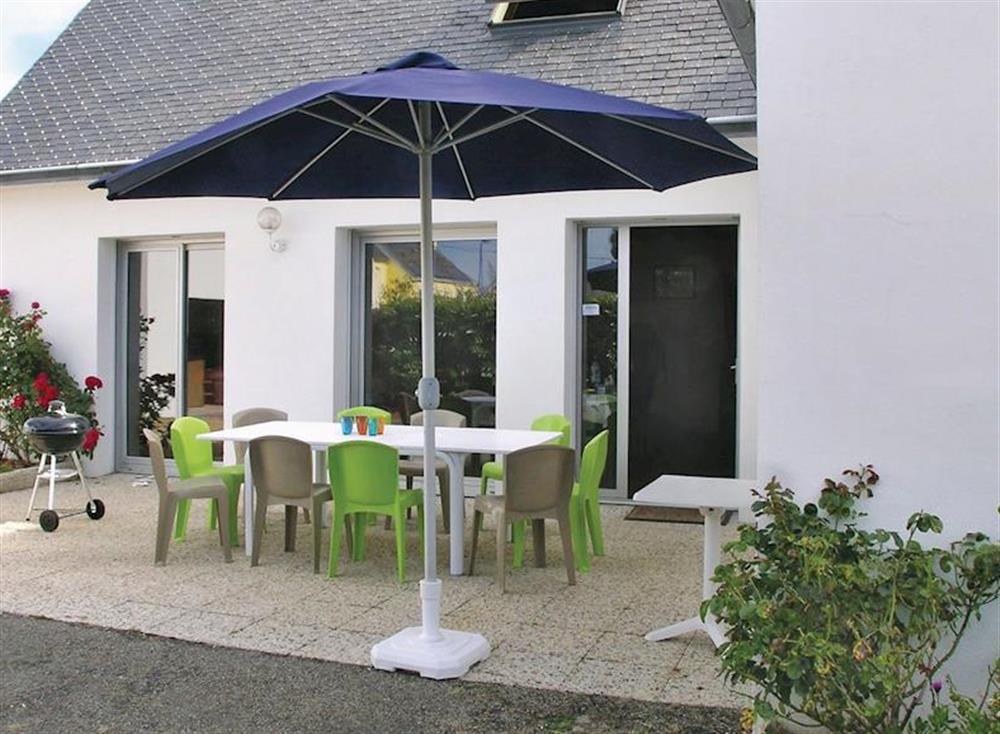 Outdoor area (photo 4) at Ile-Tudy in , France