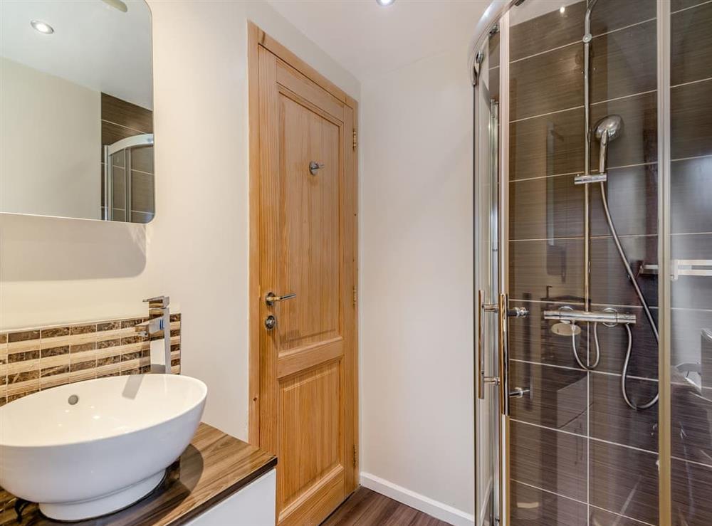 En-suite at Ilodge 73 in Kenwick Park, near Louth, Lincolnshire