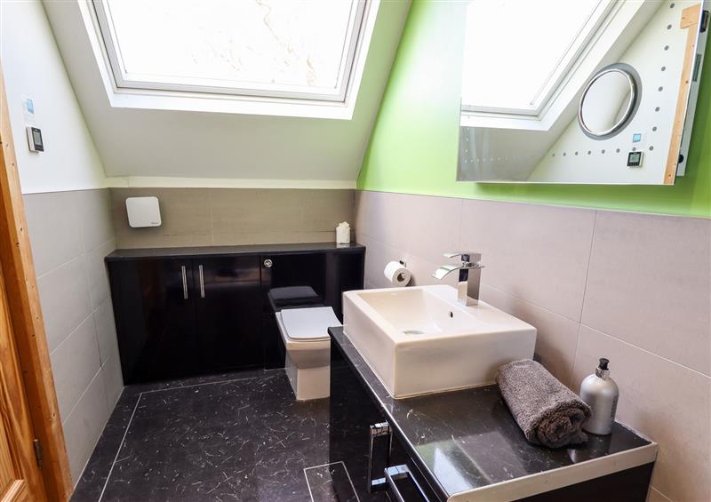 Bathroom (photo 2) at iLodge Ultra, Kenwick near Louth