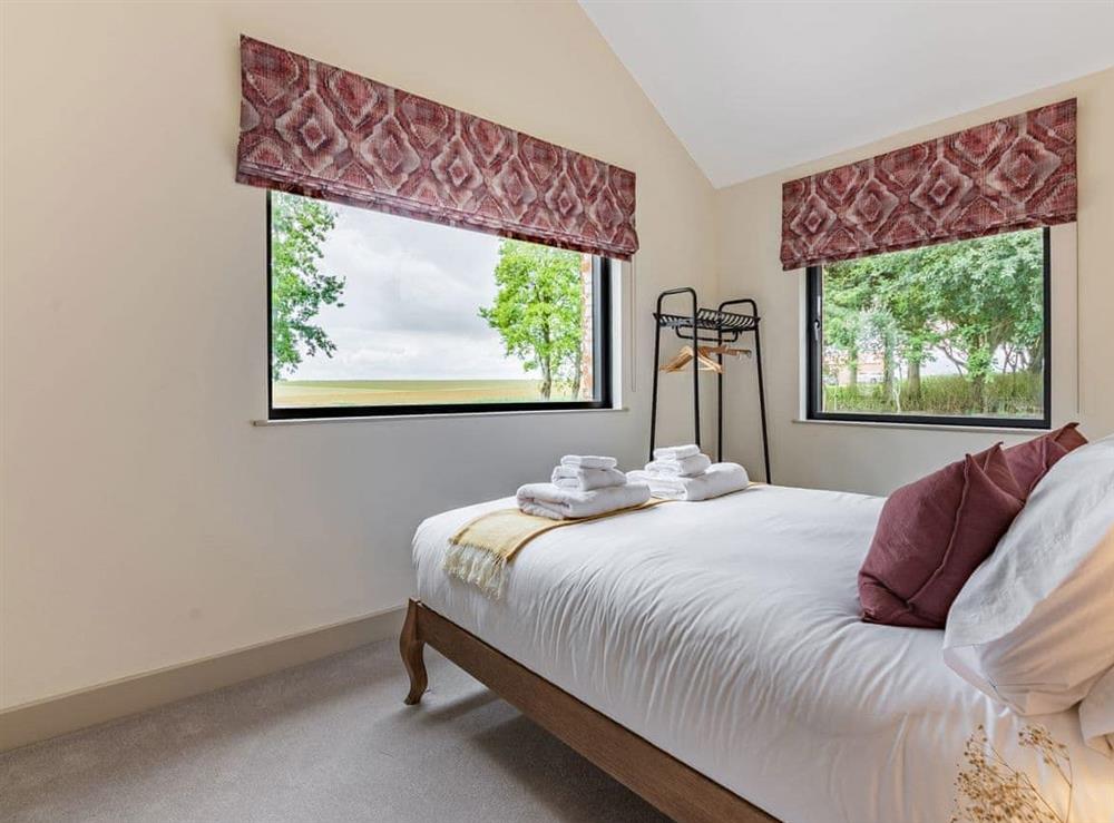 Double bedroom (photo 8) at Ilsley Farm Barns- The Partridge in East Ilsley, near Newbury, Berkshire