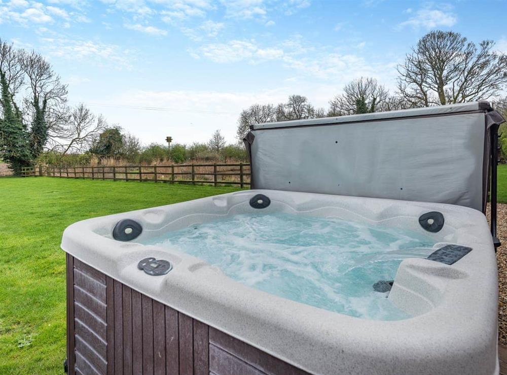 Hot tub at Ings Barn in Thorpe Culvert, near Skegness, Lincolnshire