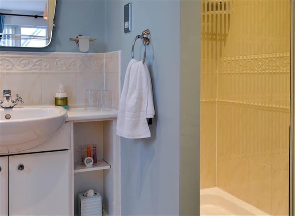 En-suite at Inland View in Trearddur Bay, near Holyhead, Anglesey, Gwynedd