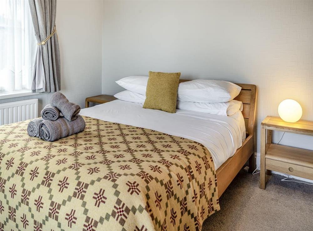 Double bedroom (photo 4) at Innishkea in Penally, Dyfed