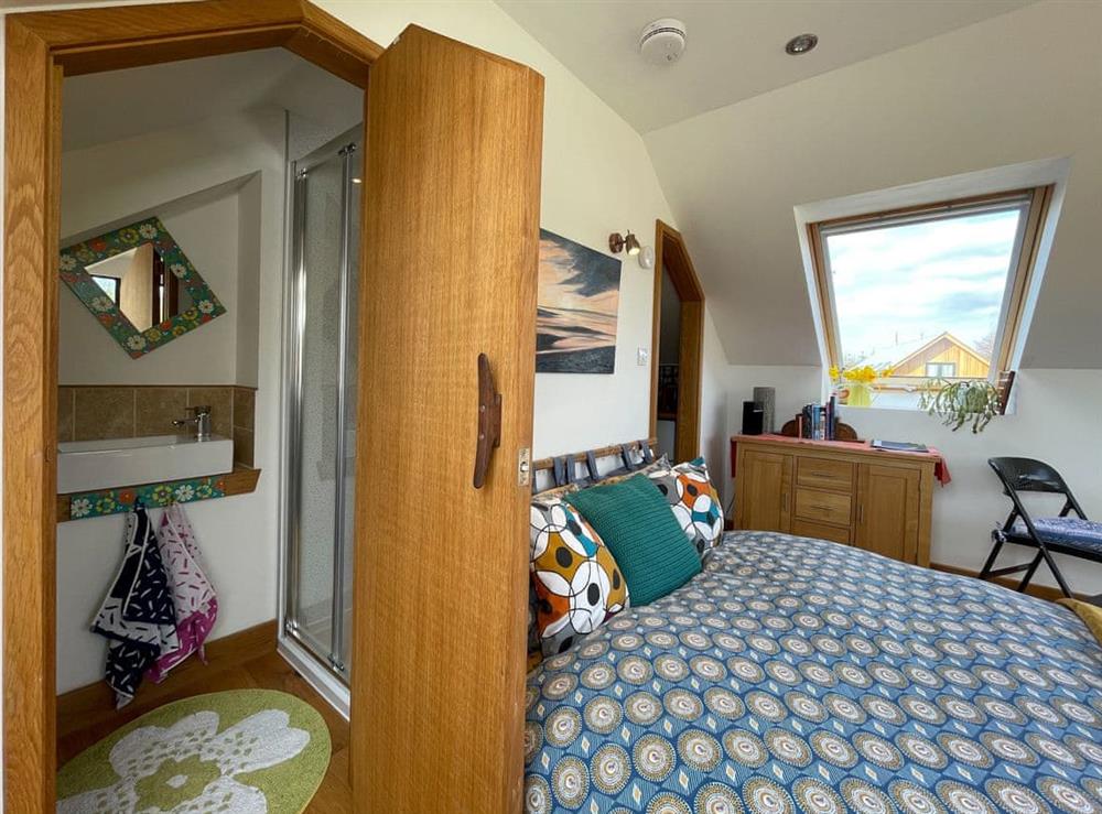 En-suite at Into the Wild in Meikleburn, Morayshire