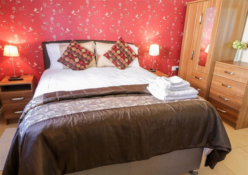 This is a bedroom (photo 2) at Inverbeg Cottage 1, Downings