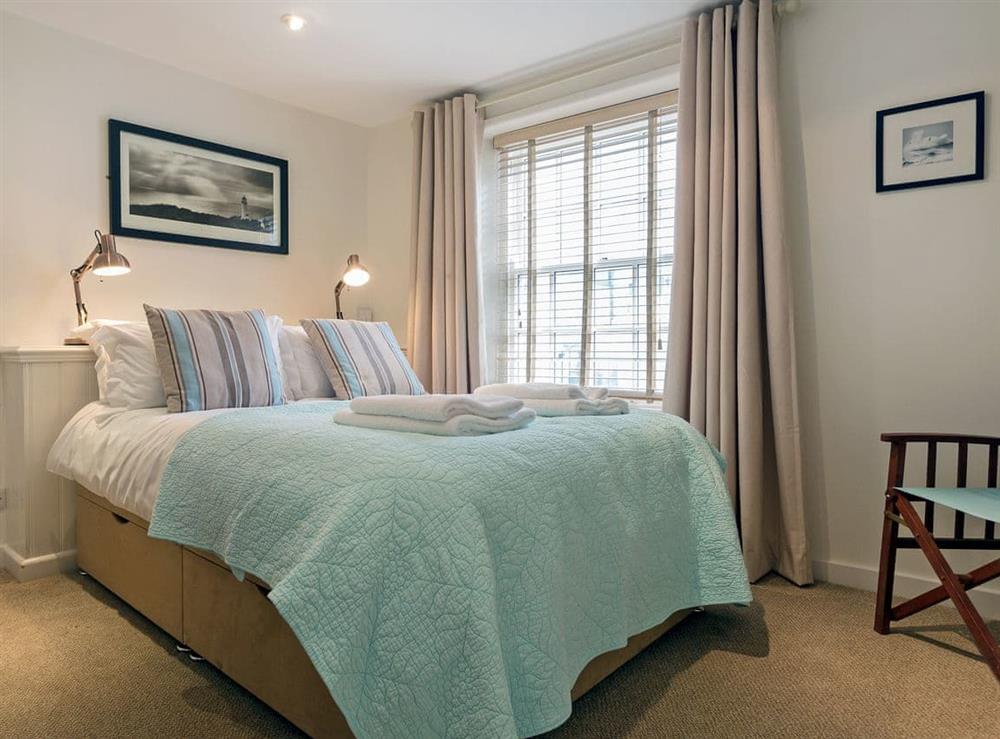 Elegantly decorated double bedroom at Irsha Street in Appledore, near Bideford, Devon