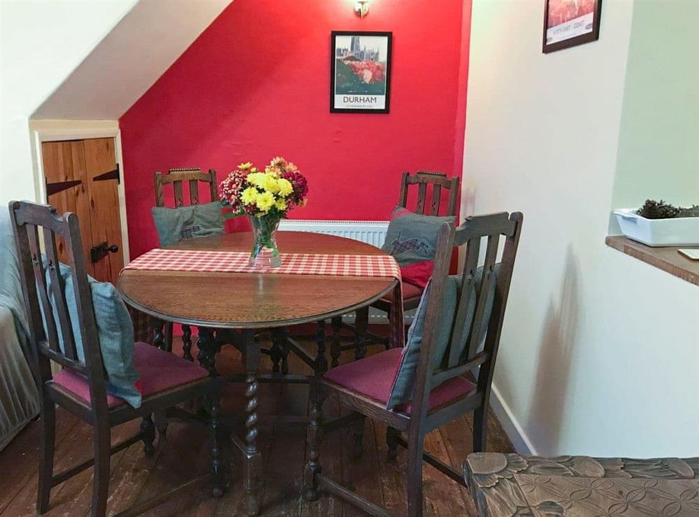 Delightful dining area at Isabella Cottage in Newburn, near Newcastle, Tyne and Wear