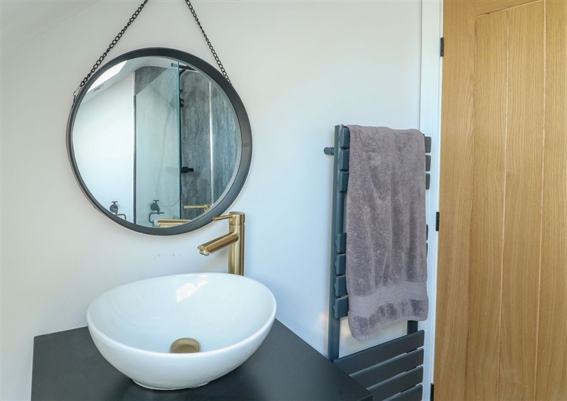 The bathroom (photo 3) at Iscoed, Rhosneigr