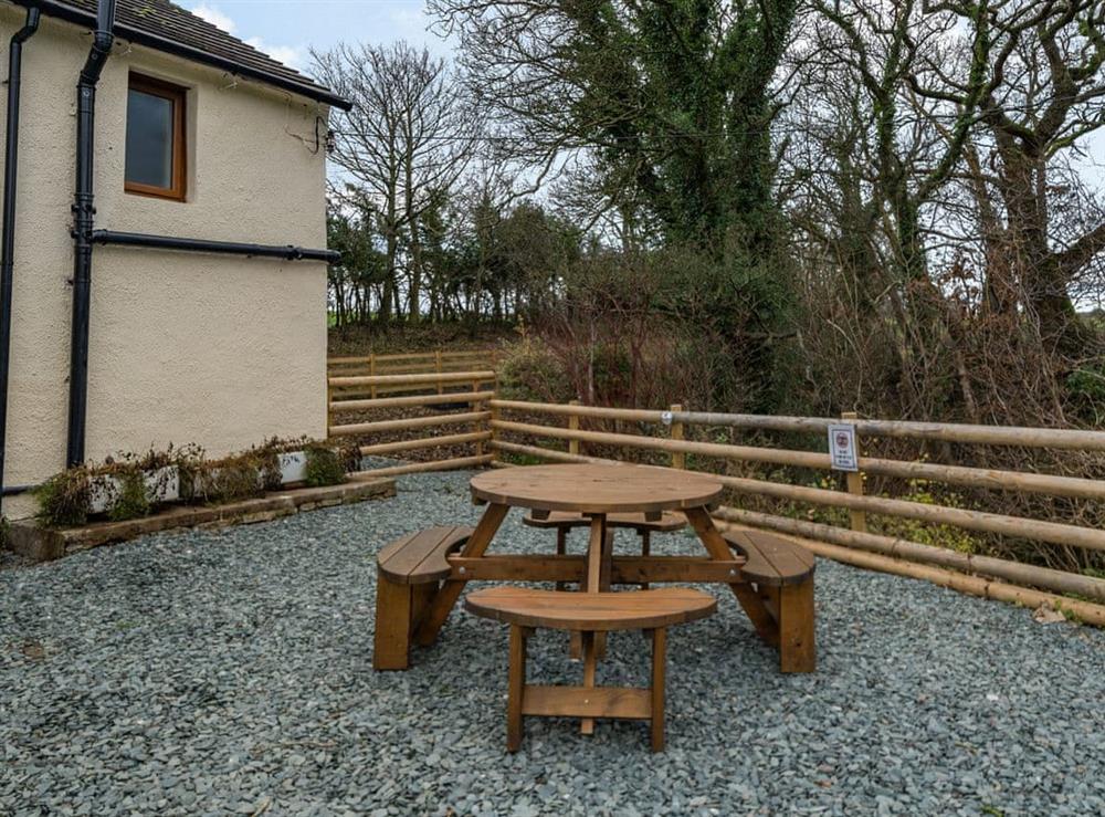 Sitting-out-area at Isel Gate Cottage in Cockermouth, Cumbria
