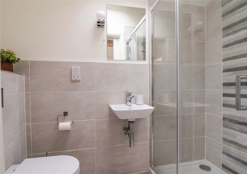The bathroom (photo 2) at Isfryn, Nercwys near Mold