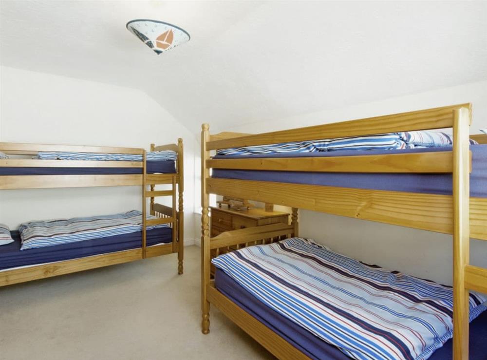 Spacious bunk bedroom at Island Quay 10 in Island St, Devon