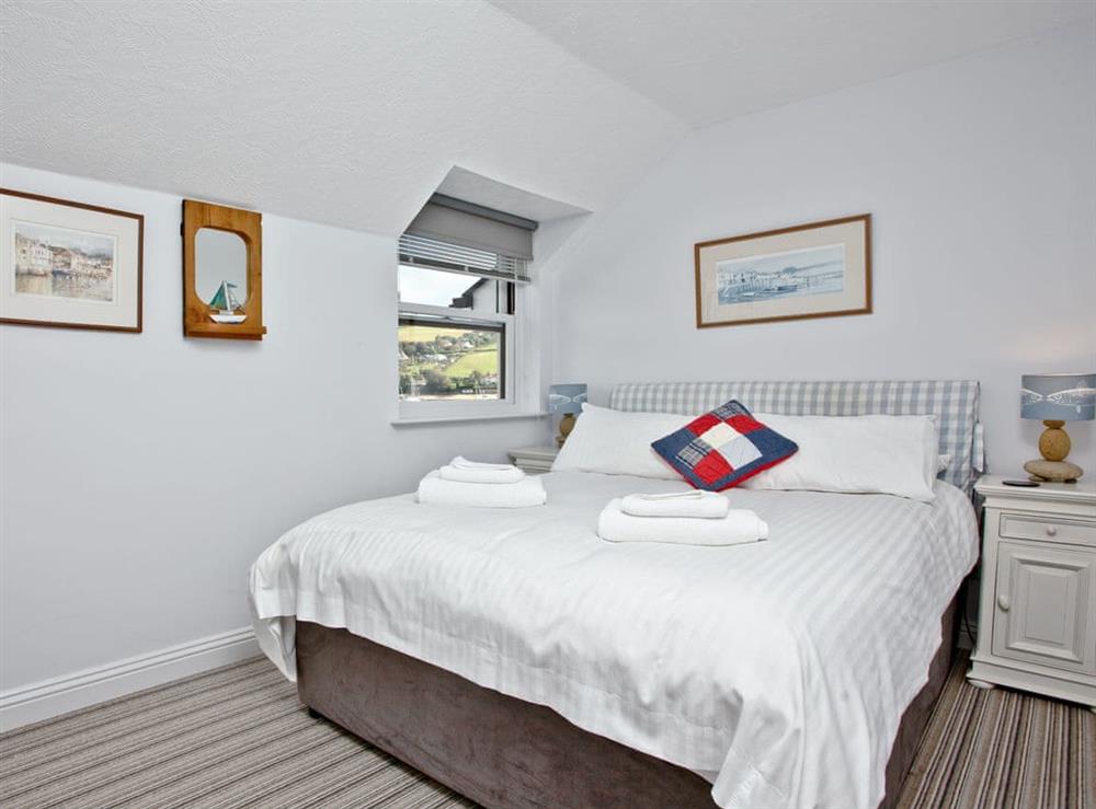 Double bedroom (photo 4) at Island Quay 9 in Island St, Devon