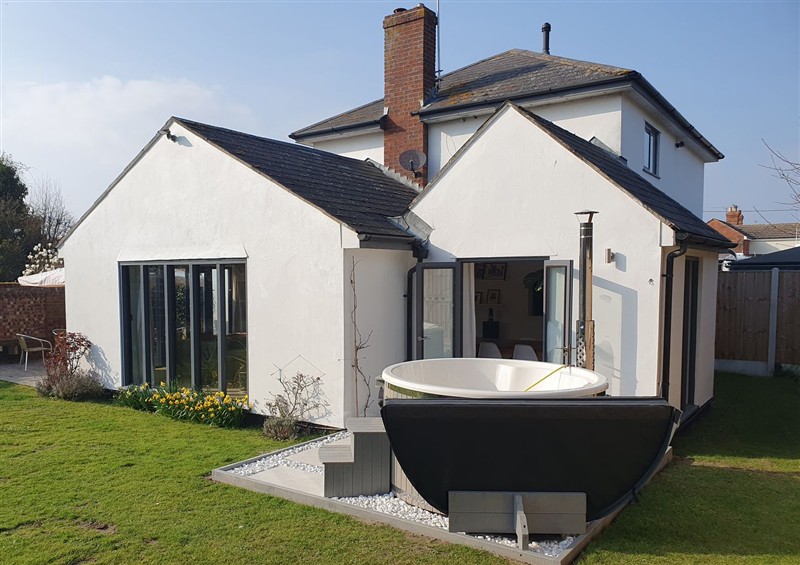 The setting of Island Retreat at Island Retreat, Mersea Island