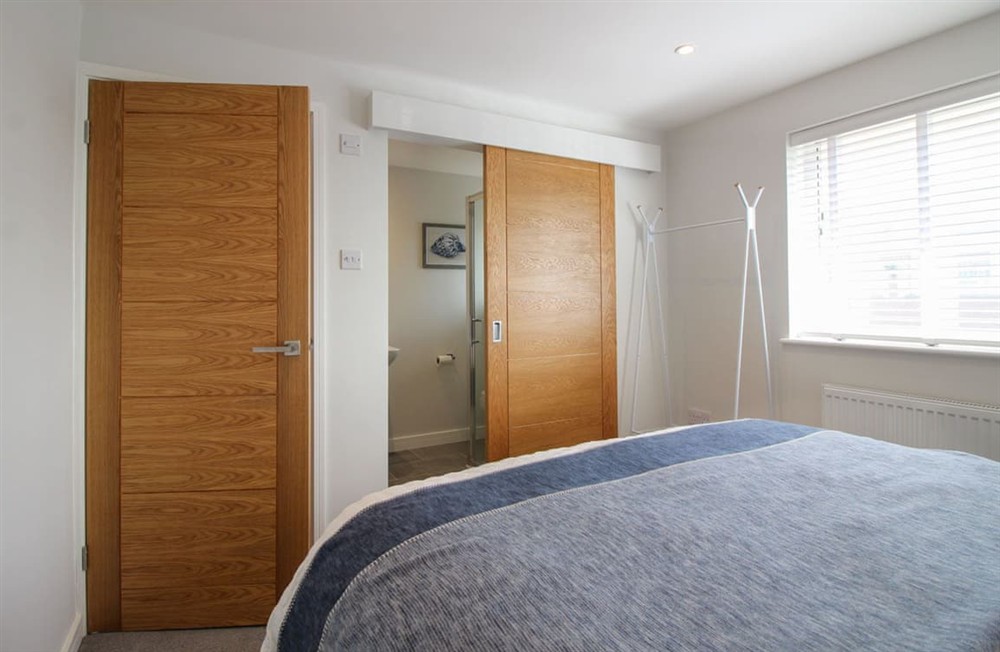 Bedroom (photo 6) at Island View in Tintagel, Cornwall