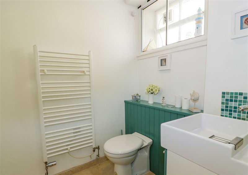 Bathroom at Isle of May View, Cellardyke