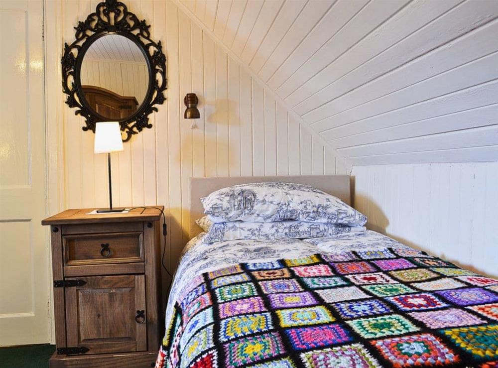 Twin bedroom at Isle View in Broadford, Isle of Skye, Isle Of Skye