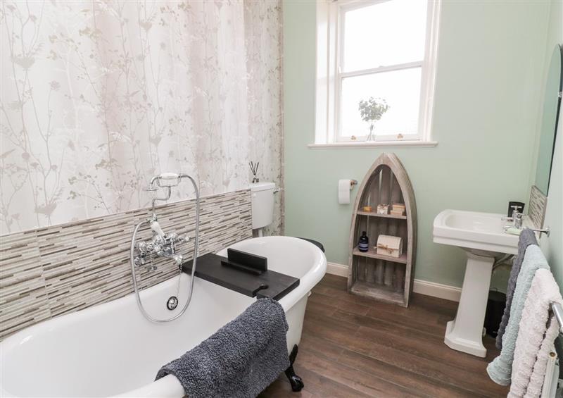 This is the bathroom at Islestone, 1 Temperance Terrace, Berwick-Upon-Tweed